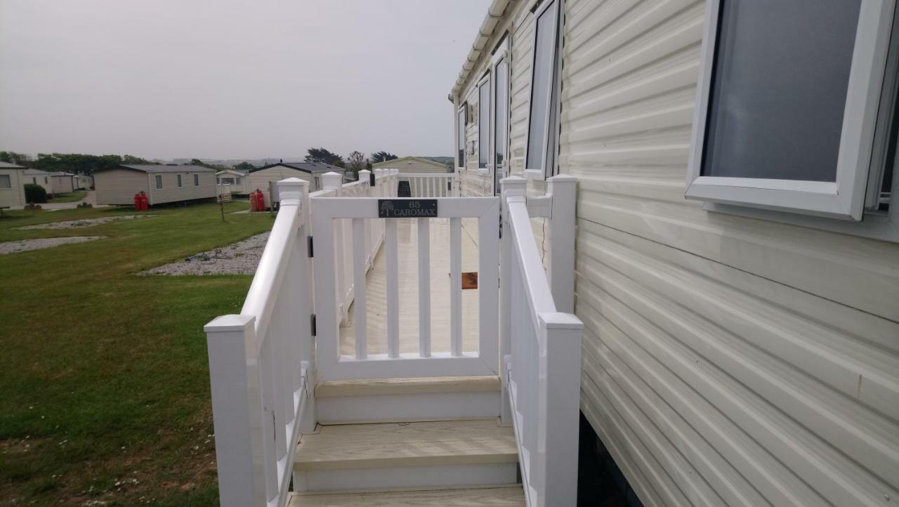 Bude Caravan Caromax - Families And Couples Only Hotel Exterior photo